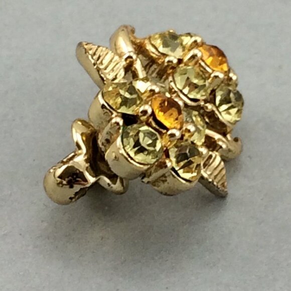 Vintage Coro Yellow Orange Gold Flower Clip On Earrings Cocktail Sparklers Leaf - Picture 12 of 16